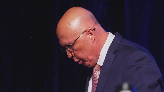 即启动! 中国等13国联合发声他反问： 澳洲达顿是谁？九游会j9登陆突发! 特朗普宣布： 100%关税 立(图3)