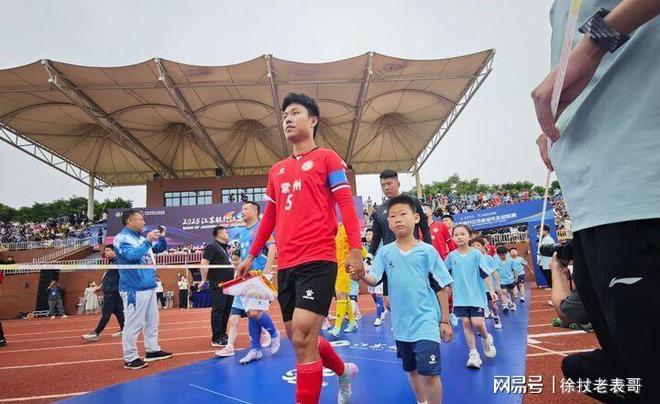 球了！坏消息踢进自家球门稳居倒数第一j9九游会登录好消息苏超联赛常州进(图7)