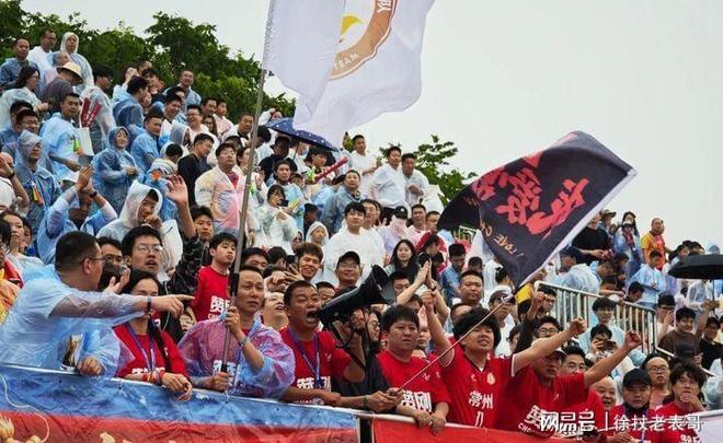 球了！坏消息踢进自家球门稳居倒数第一j9九游会登录好消息苏超联赛常州进(图15)