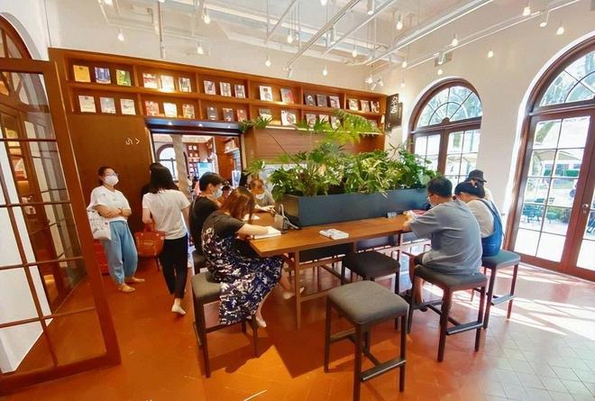 不旅游只扎根！一旦开战后果不堪设想j9九