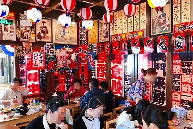 不旅游只扎根！一旦开战后果不堪设想j9九游会登录上海藏着五万日本人：(图13)