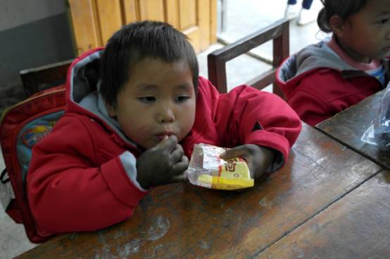 的孩子我们希望你学会爱自己！j9国际站登录【正能量】亲爱(图6)