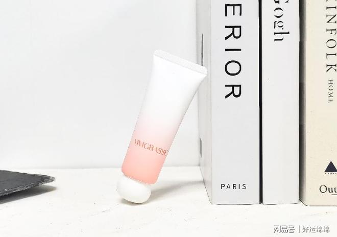 便宜？10款护手霜亲测推荐保湿不油腻！j9九游会登录什么牌子的护手霜好用又(图7)